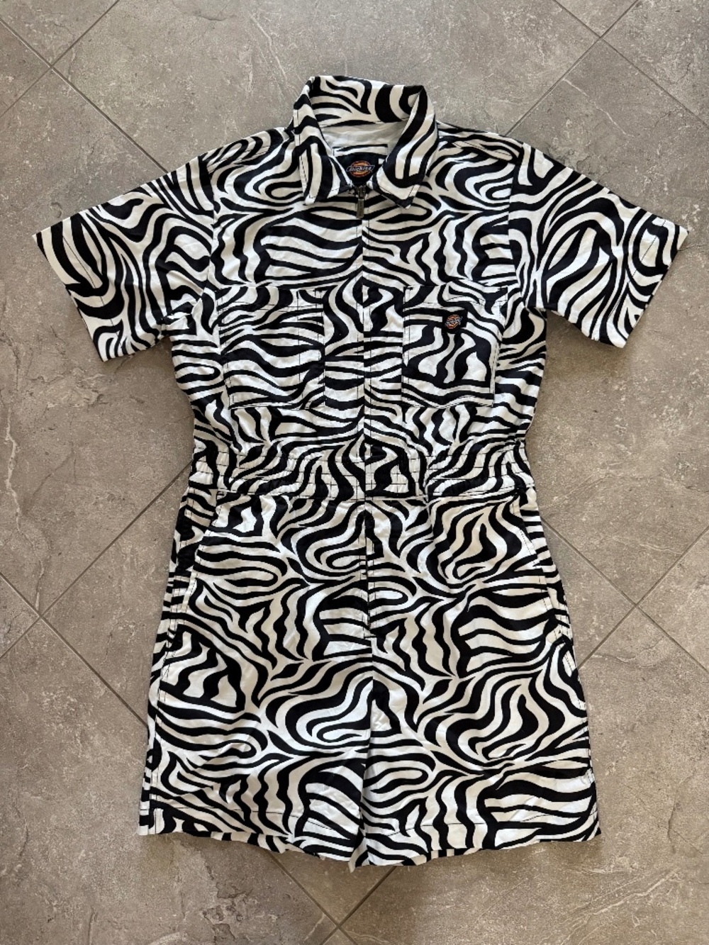 NWT Dickies Zebra Black and White Short Coveralls Sz Medium cotton